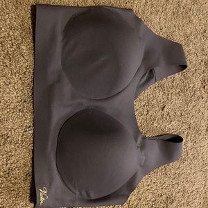 Victoria’s Secret grey sports bra size LG-XXL